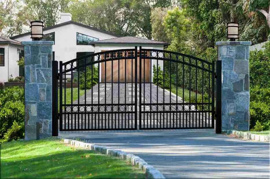 Double swing gates in Dural