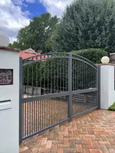 Castle Hill automatic gates